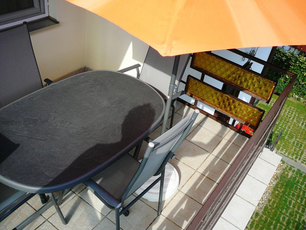 Hévíz Erika Apartman Esterno foto